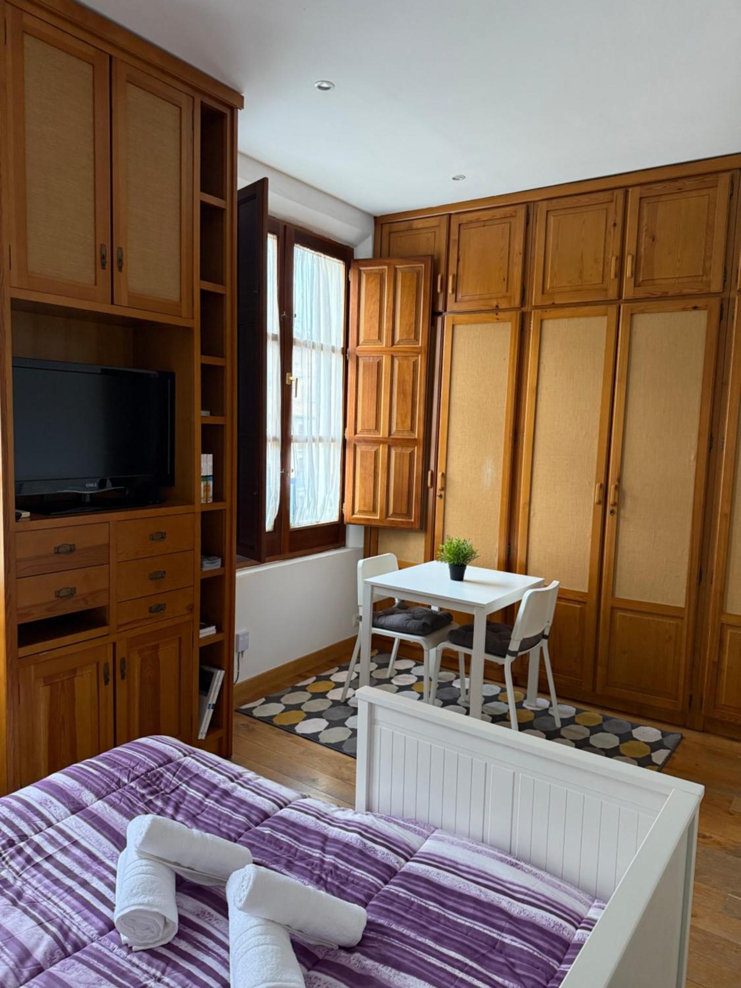 Cozy Studio 6 Min To Alhambra-2 Min To Cathedral Walking Granada Kültér fotó